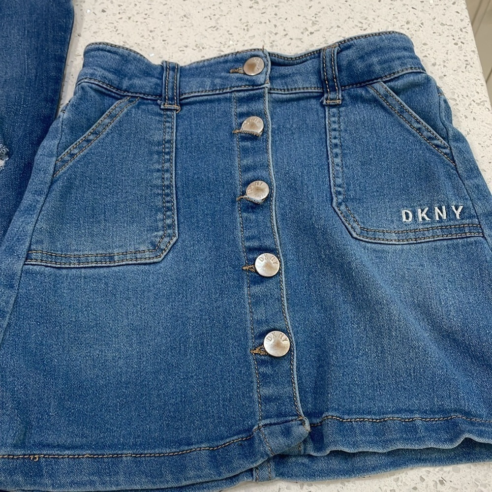DKNY girls Distressed Blue Jeans and Skirt Set size 6&7 - Picture 2 of 8